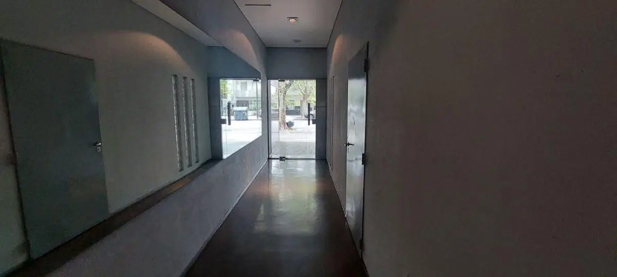 MONOAMBIENTE DIVIDIDO CON BALCON, EXC PLAC, BAÑO COMPLETO AIRE ACONDICIONADO 2