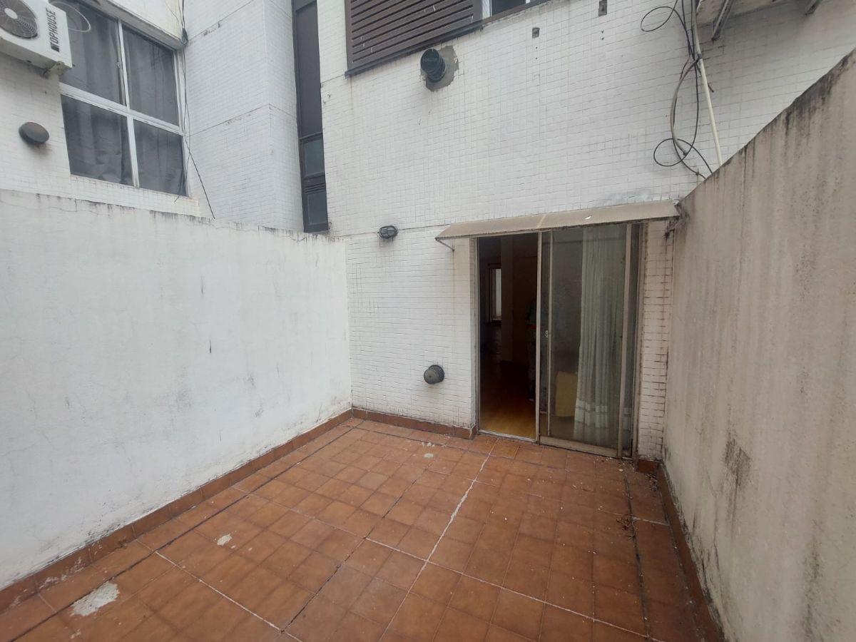 Foto de VENTA DEPARTAMENTO 2 AMBIENTES CON 2 PATIOS BELGRANO, imagen 5