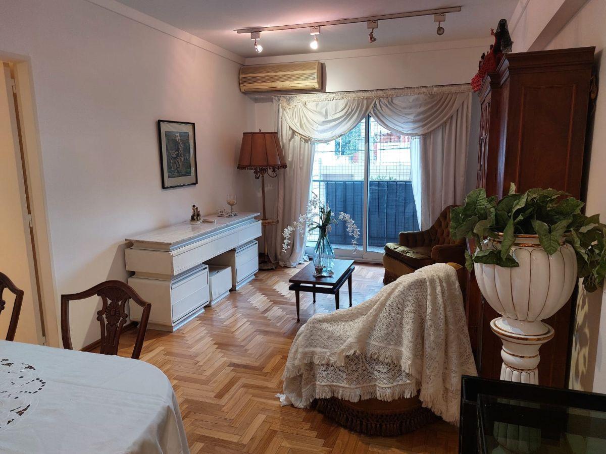Foto de VENTA DEPARTAMENTO 4 AMBIENTES CON COCHERA VILLA DEL PARQUE, imagen 2