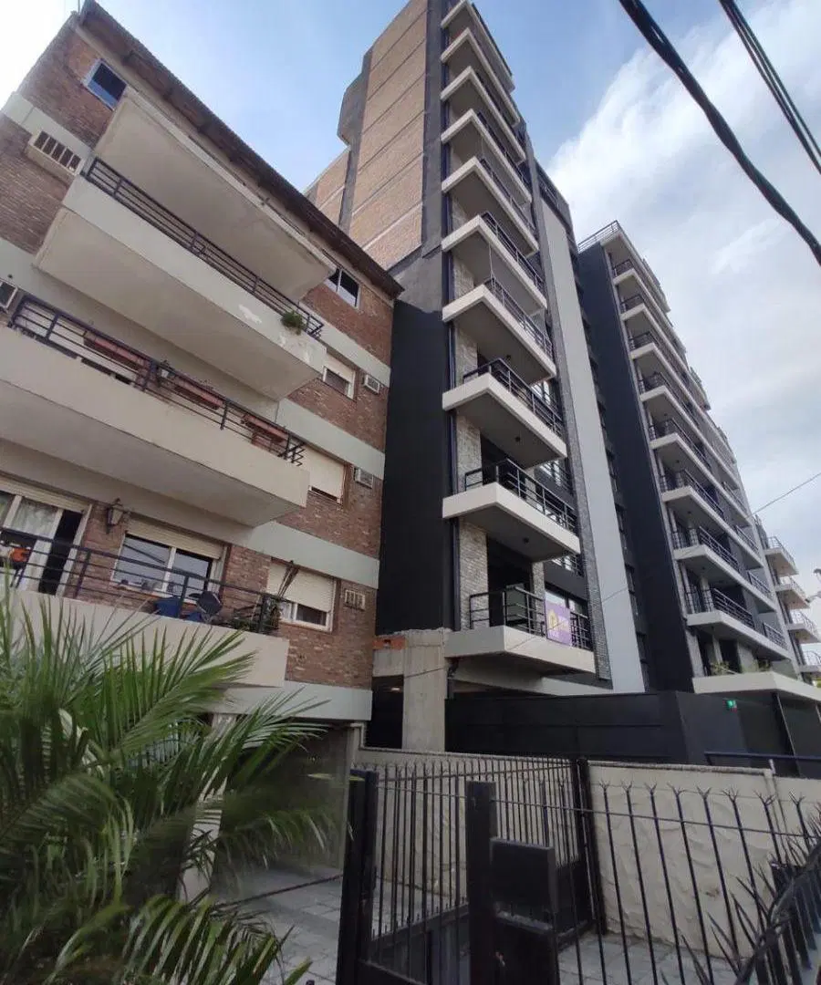 Departamento a la venta en Tigre. 3 ambientes con cochera 1