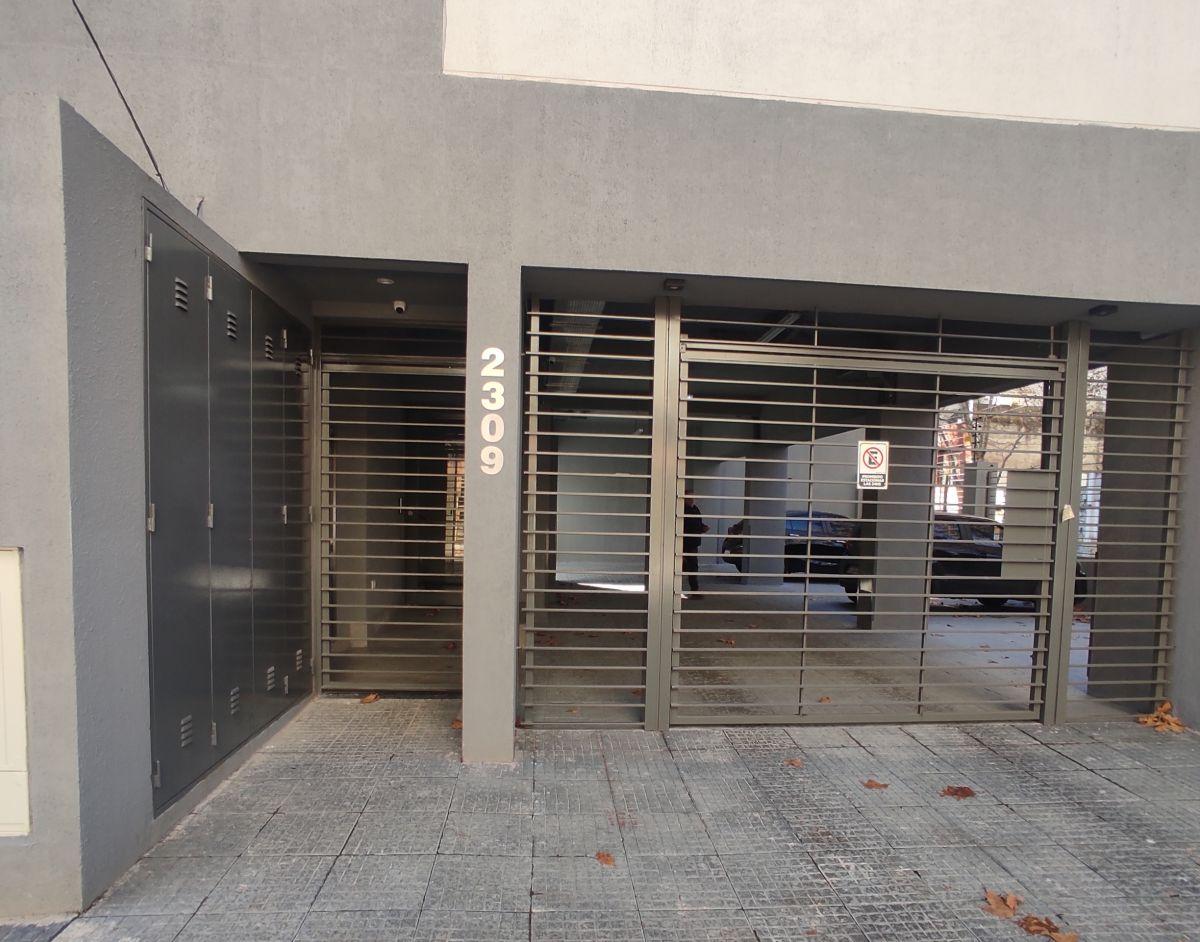 A estrenar 2 ambientes con vestidor y toliette