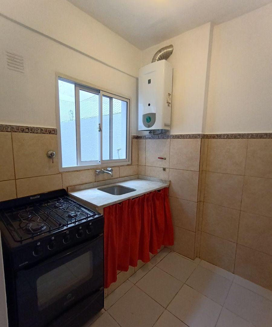 Foto de Departamento con patio, imagen 3