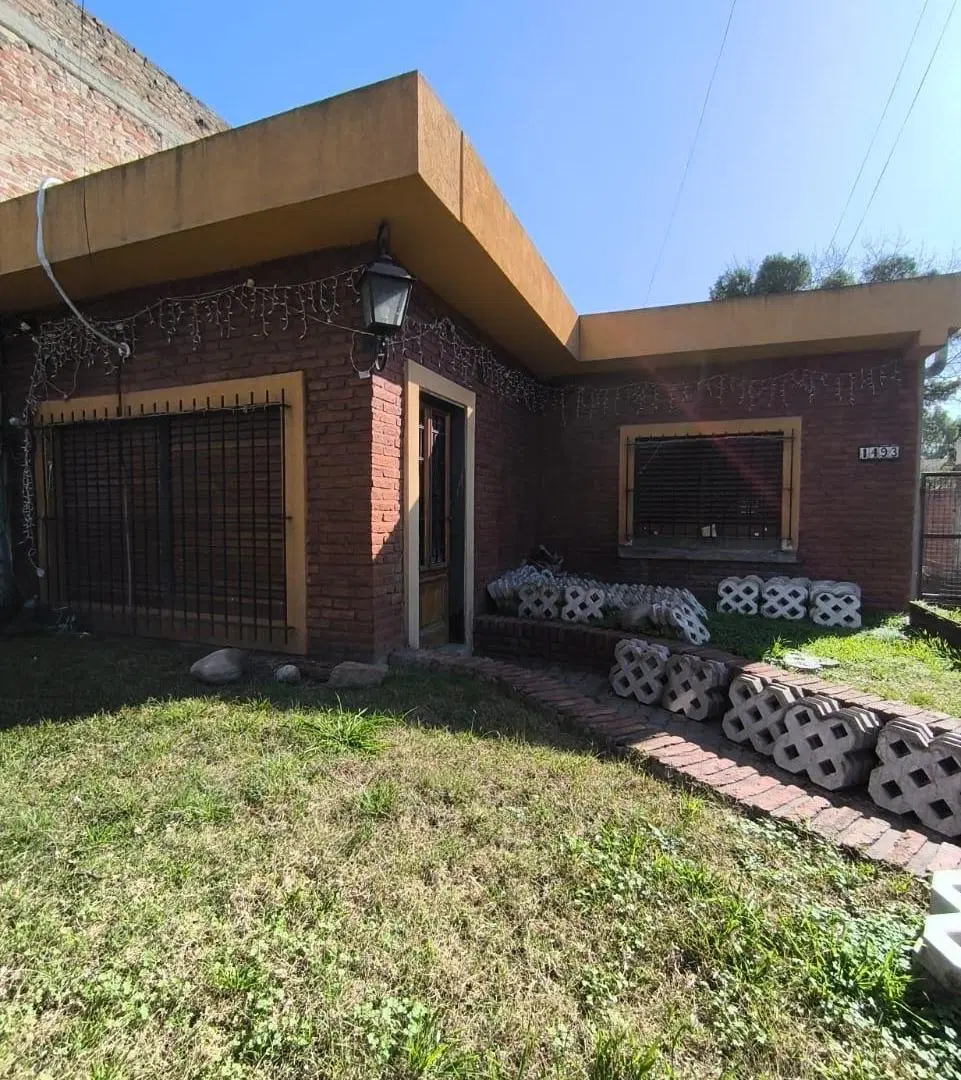 OPORTUNIDAD CASA EN ITUZAIGO NORTE!! 4