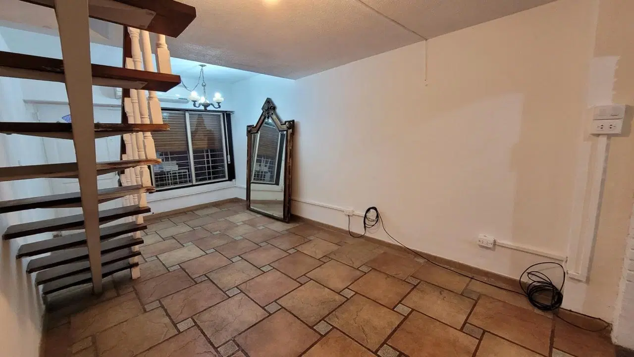 DUPLEX EN VENTA EN ITUZAINGO NORTE!! 4