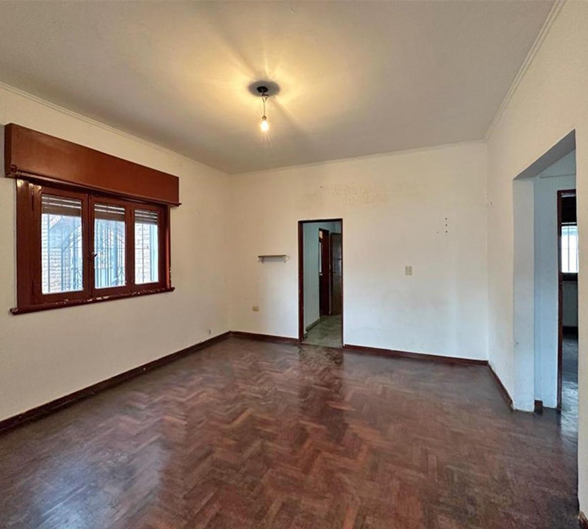 Casa - 6 Ambientes - Ituzaingo Norte 4