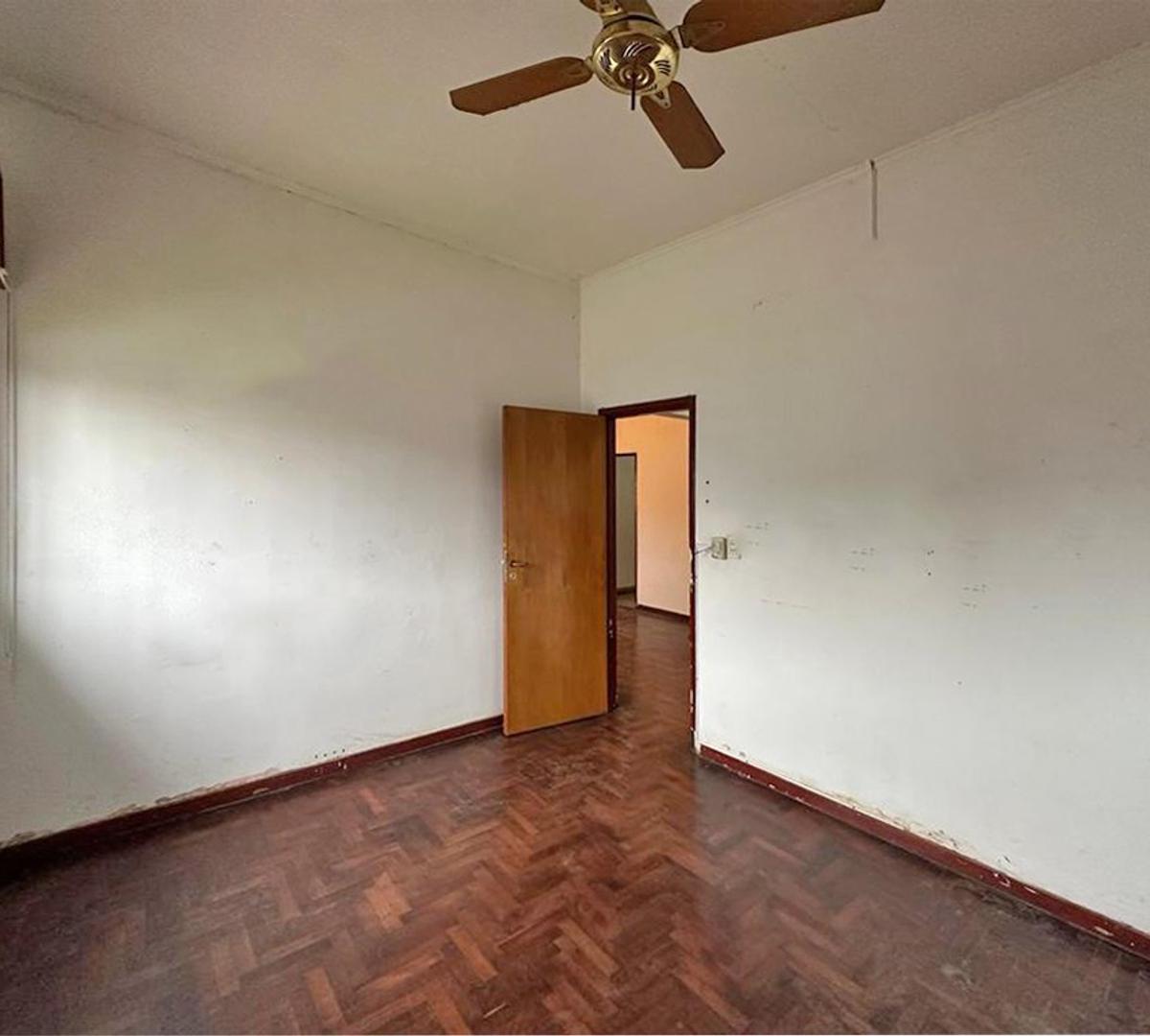 Casa - 6 Ambientes - Ituzaingo Norte 5