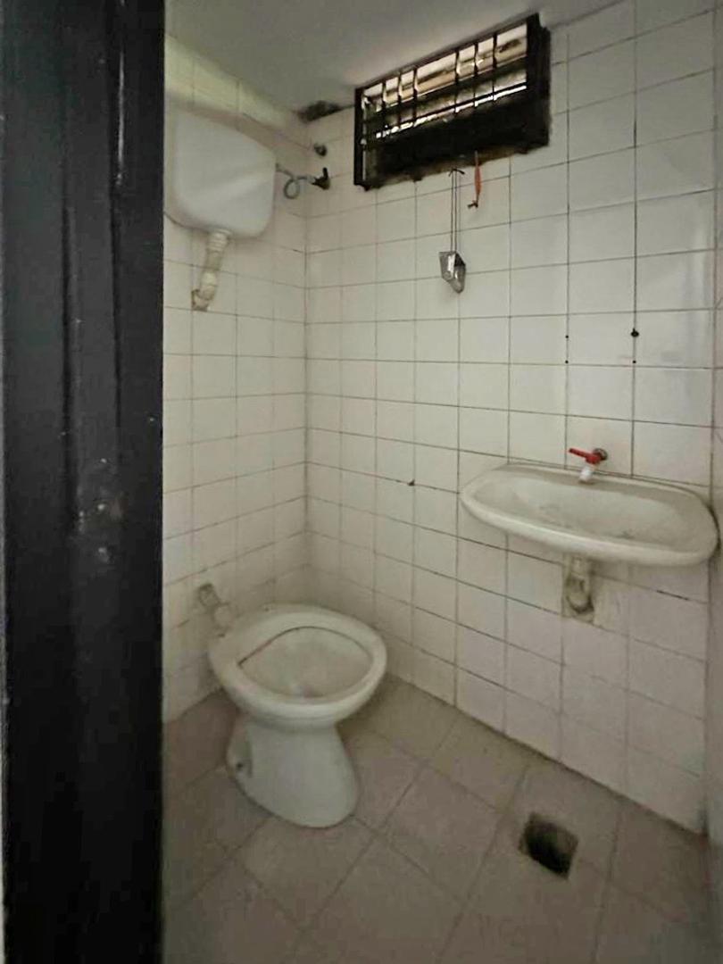 Foto de CASA 2 AMBIENTES + LOCAL - PQUE. SAN MARTIN, imagen 5