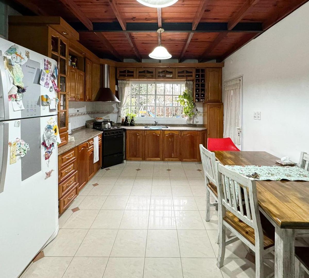 Casa 4 Ambientes a La Venta 4
