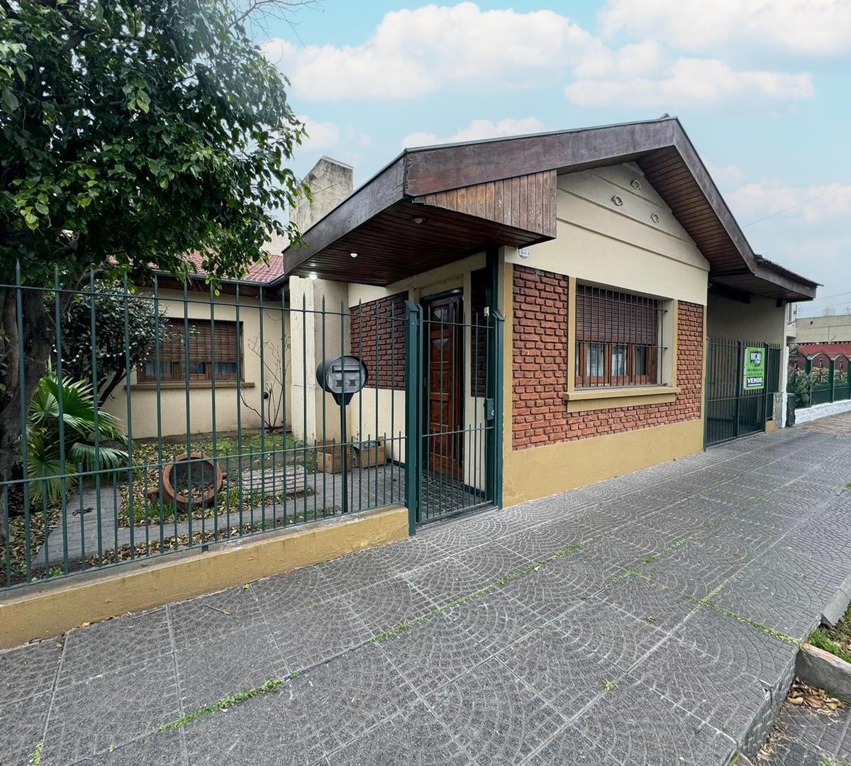 Casa 5 Ambientes a La Venta en Merlo Sur 3
