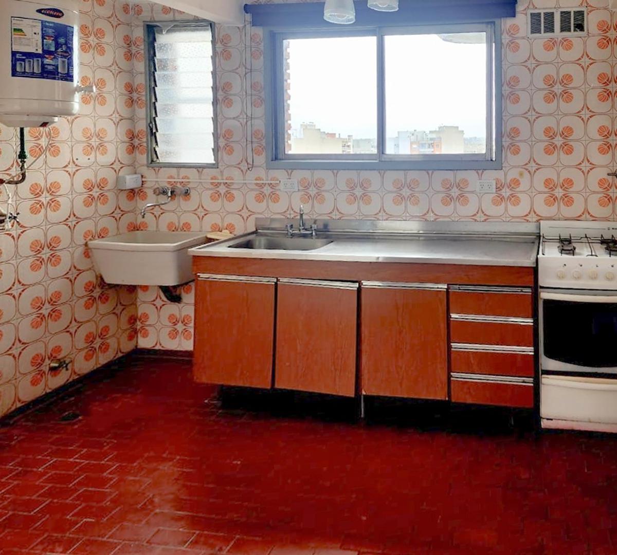 DEPARTAMENTO - 3 AMBIENTES - MORON NORTE