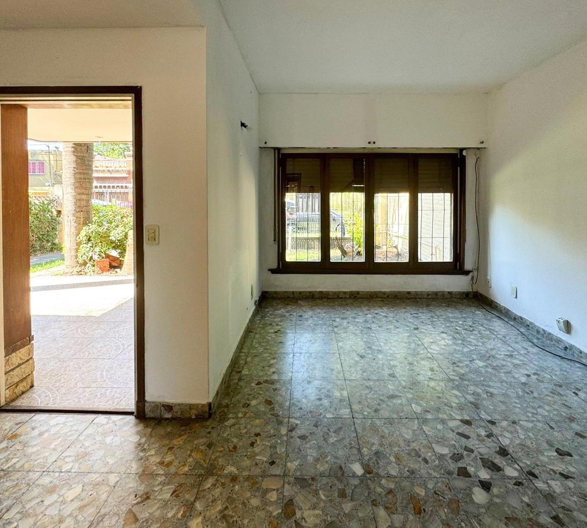 Casa 4 Ambientes - Merlo Sur 1
