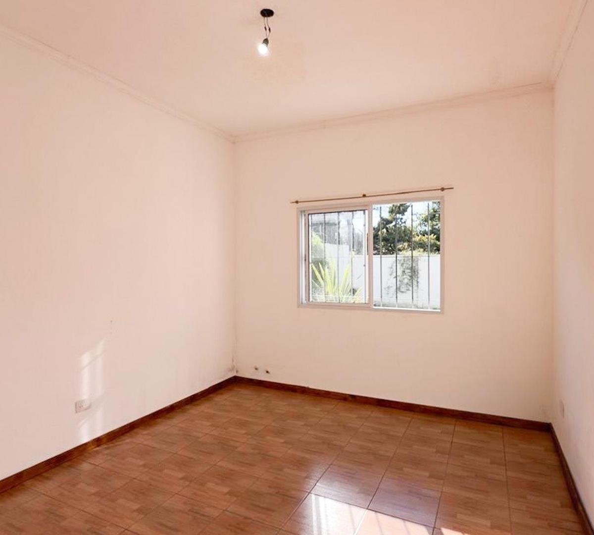 Casa - 3 Ambientes - Merlo Centro 4