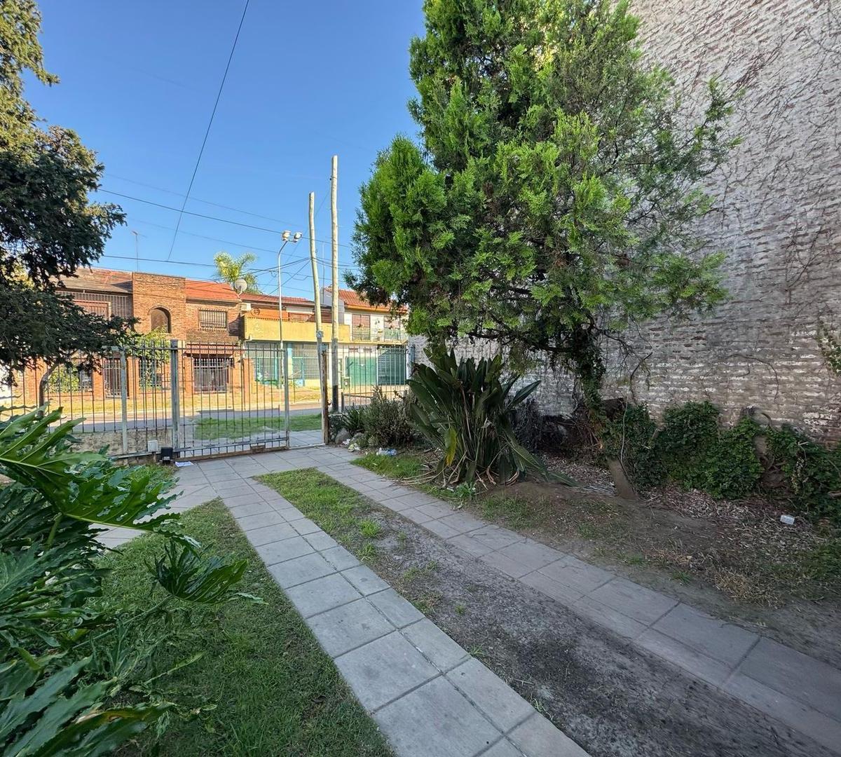 Casa en Venta en Merlo Sur 3