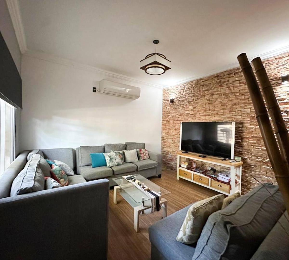 Casa 3 Ambientes - Pque San Martin 1
