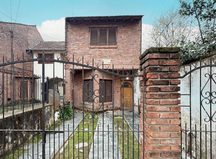 DUPLEX 3 AMBIENTES - MORENO SUR 1