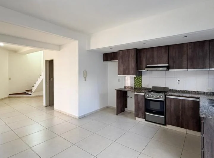 DUPLEX 3 AMBIENTES - MERLO SUR 5
