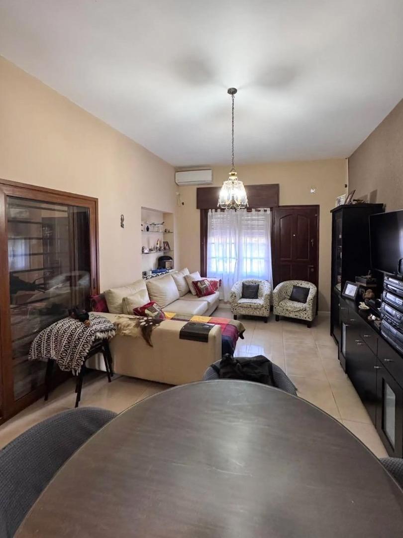 Foto de 2 CASAS (5 y 3 AMBIENTES) - SAN ANTONIO DE PADUA, imagen 3