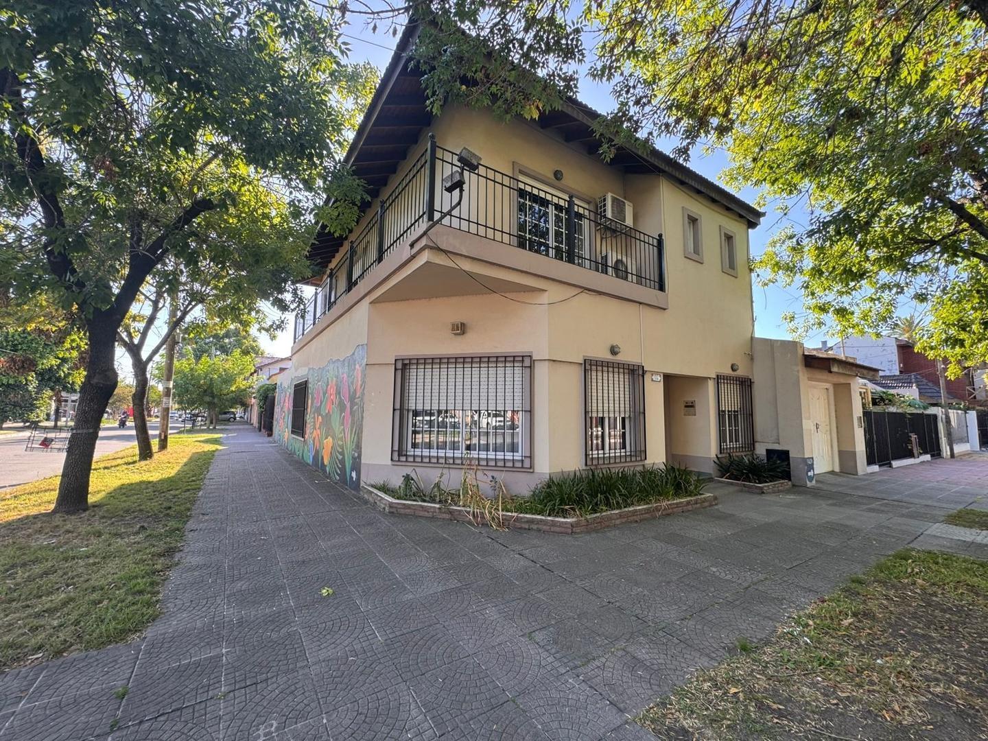HERMOSA PROPIEDAD A LA VENTA APTO CREDITO - MERLO SUR