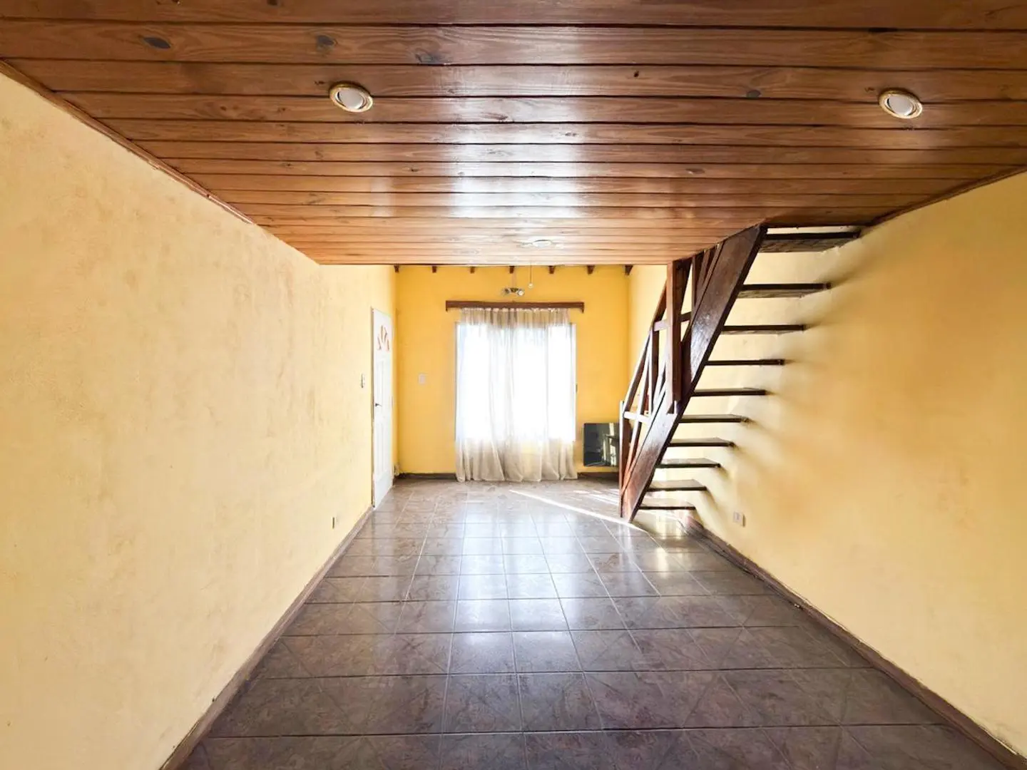 DEPARTAMENTO 3 AMBIENTES CON COCHERA - MERLO NORTE 3