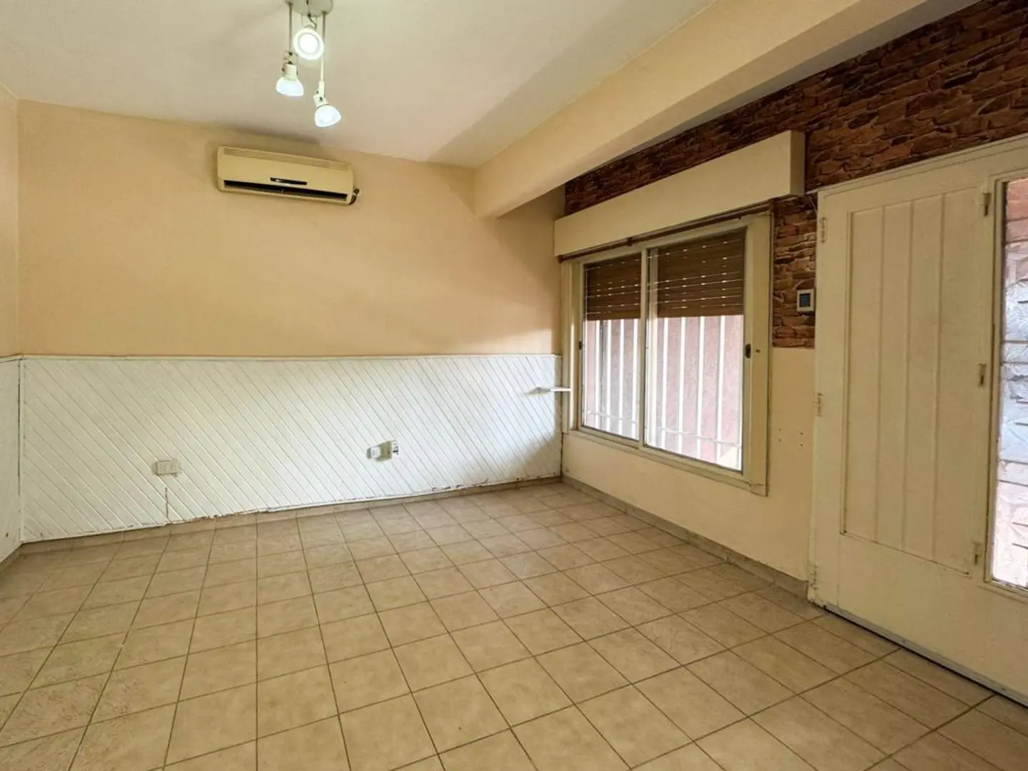 CASA 3 AMBIENTES - SAN ANTONIO DE PADUA NORTE 3