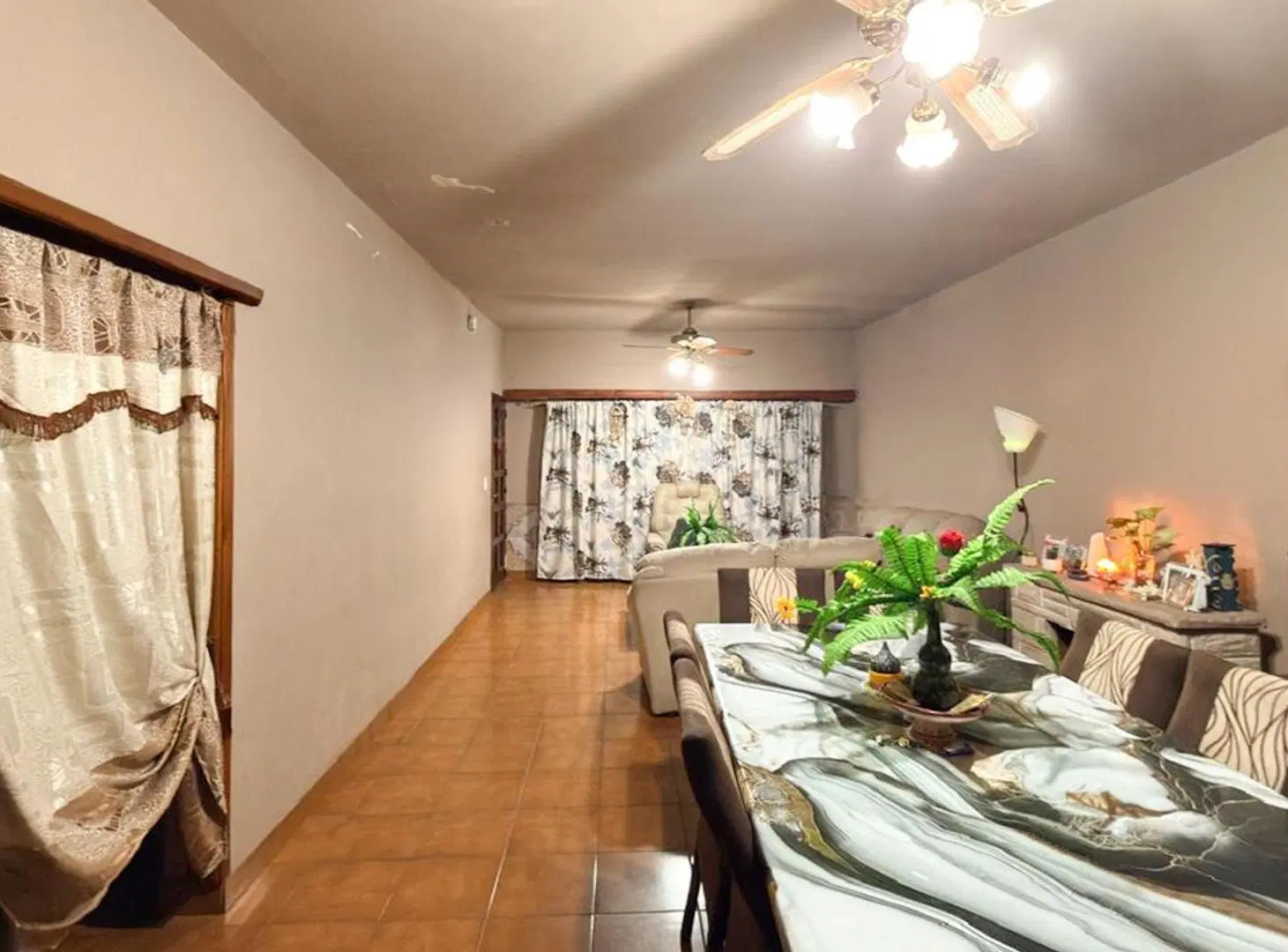 CASA - 4 AMBIENTES - PARQUE SAN MARTIN 1