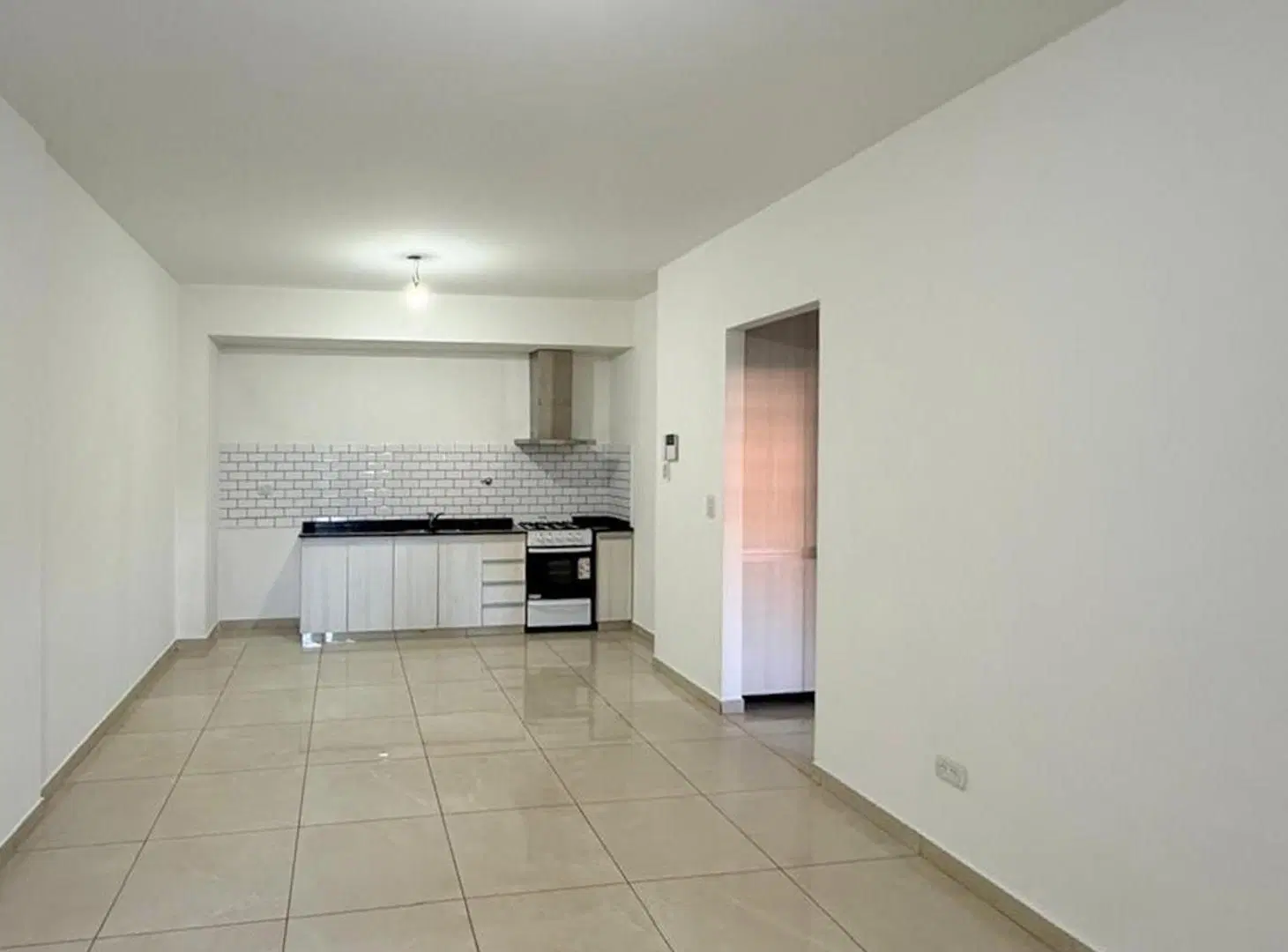 DEPARTAMENTO 2 AMBIENTES CON COCHERA - MERLO SUR 5