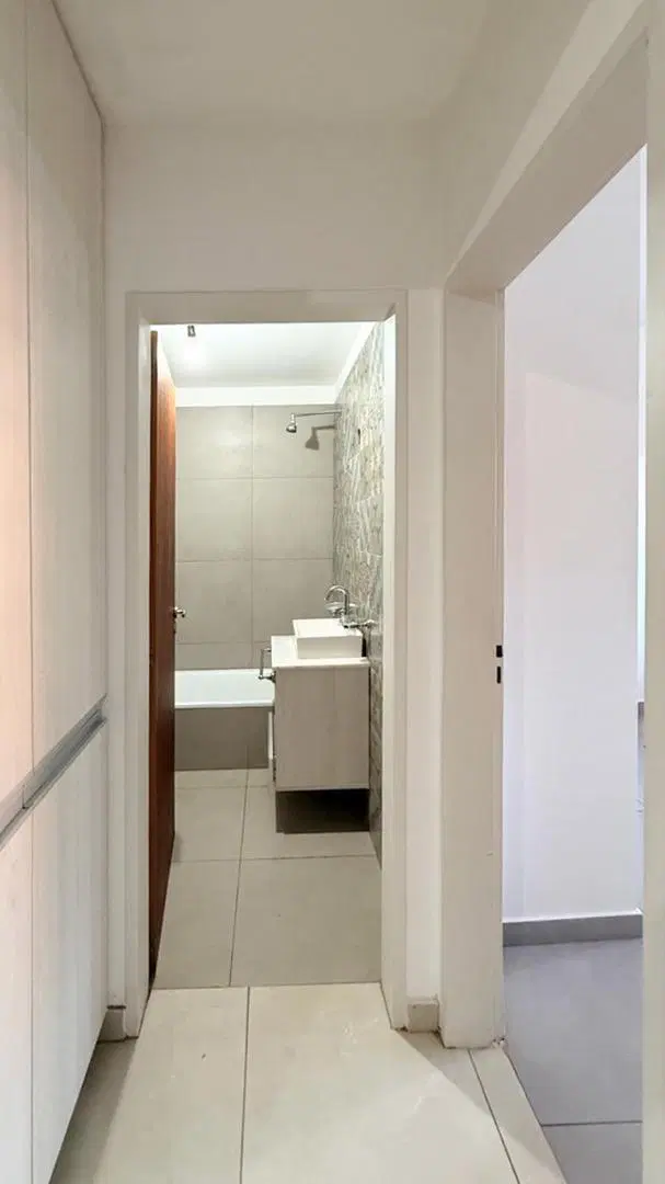 DEPARTAMENTO 2 AMBIENTES CON COCHERA - MERLO SUR 3