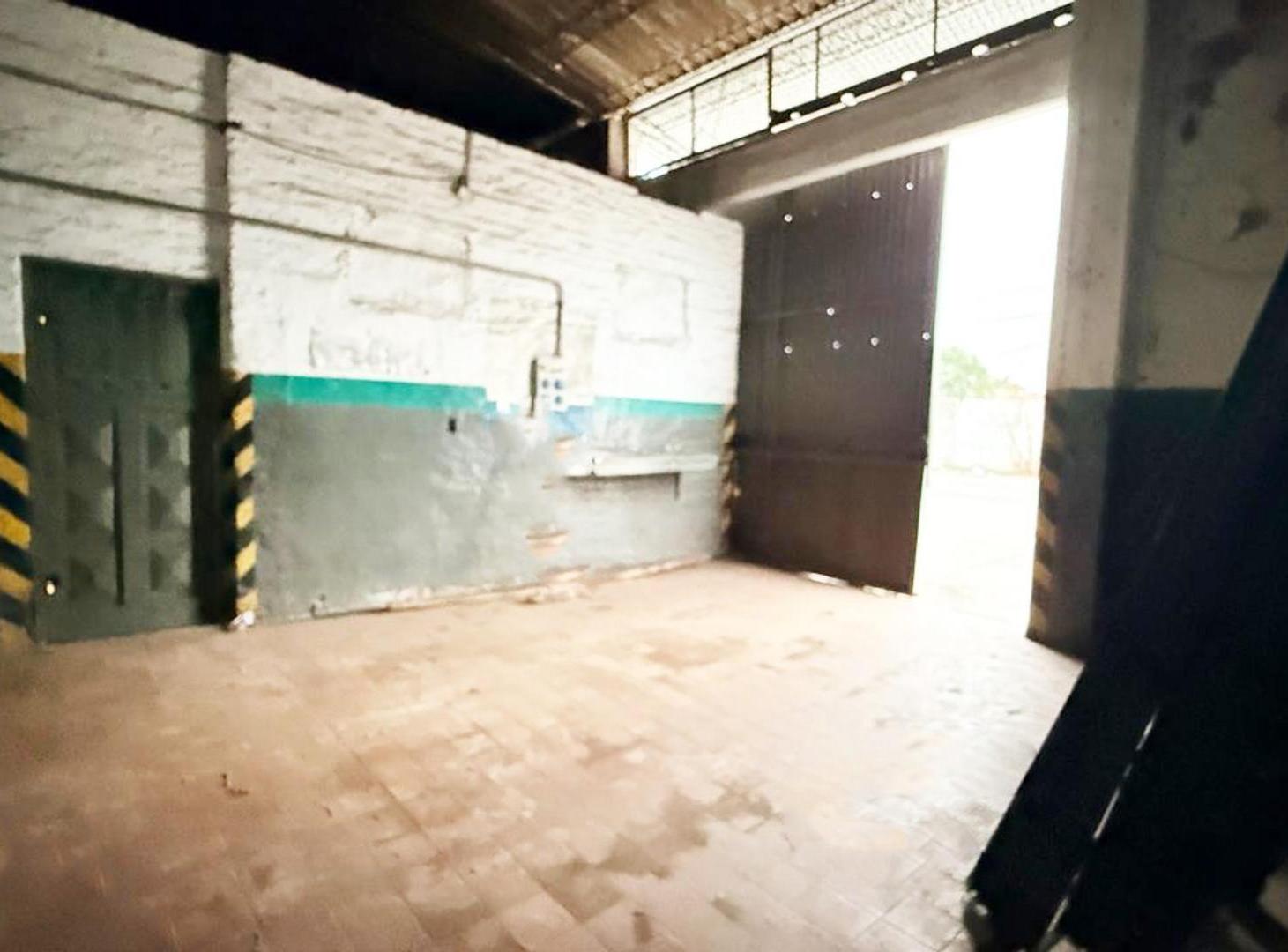 Foto de ALQUILER DEPOSITO/OFICINAS COMERCIALES - ITUZAINGO SUR, imagen 1