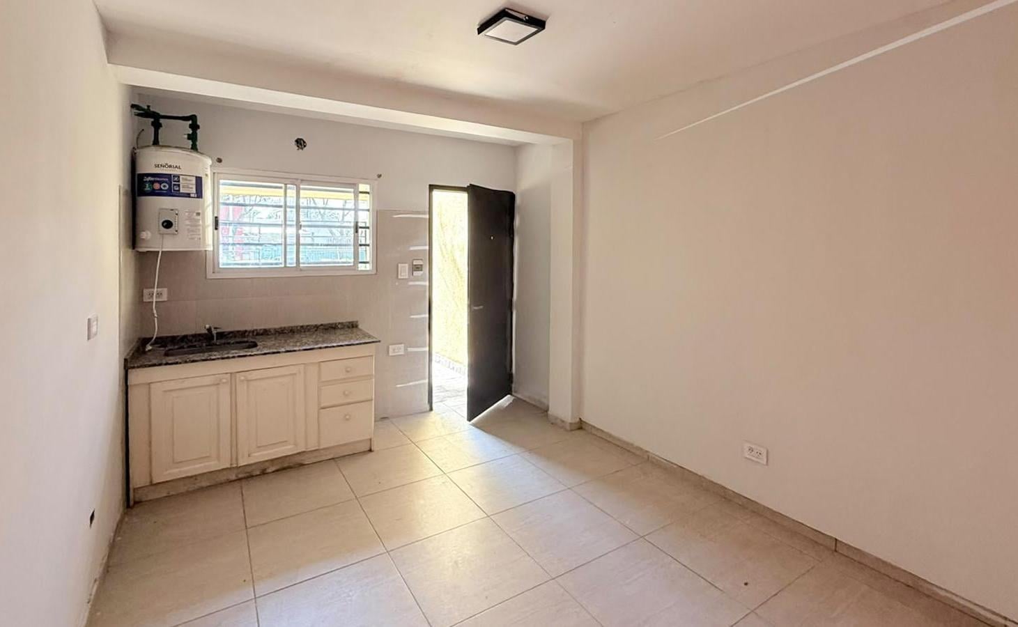 Foto de DEPARTAMENTO - 2 AMBIENTES- MERLO SUR, imagen 2