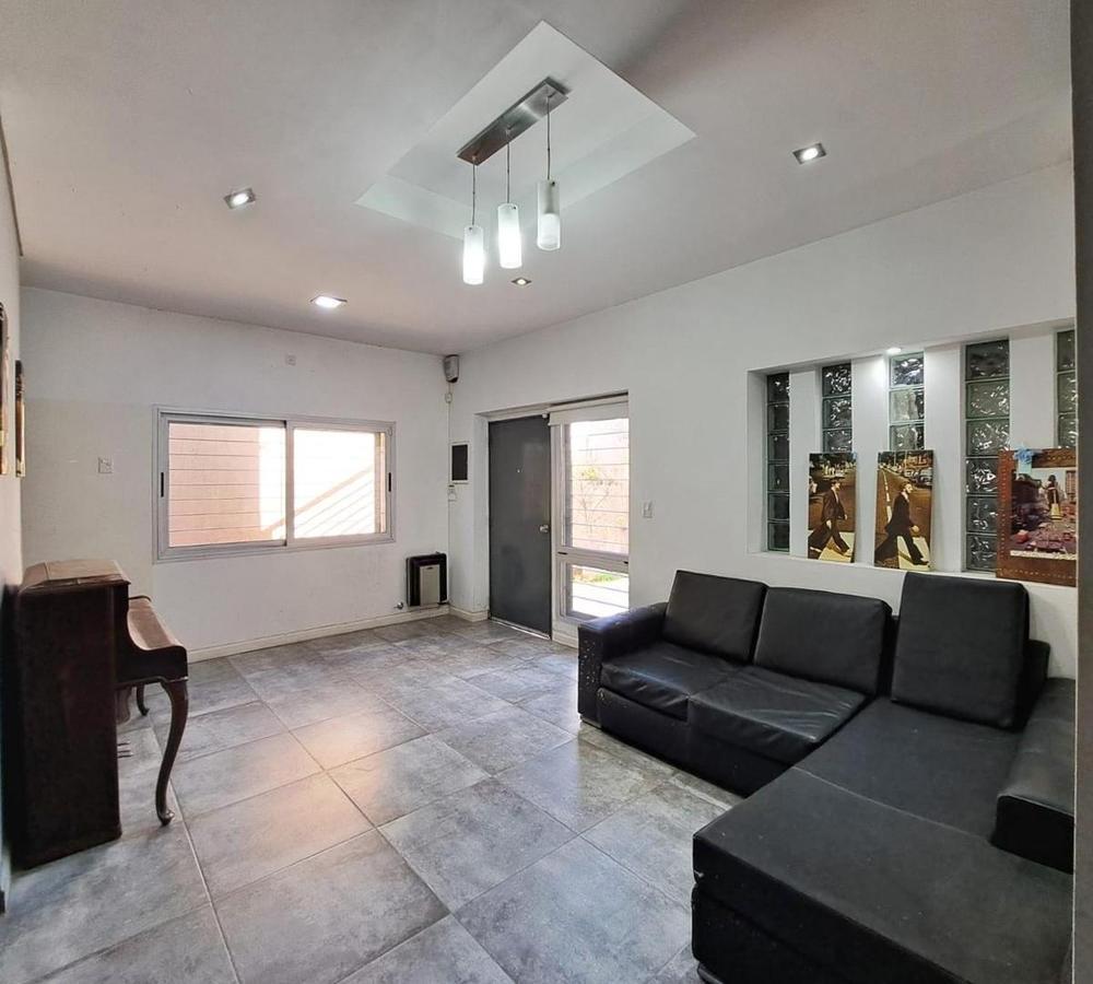 Foto de CASA 5 AMBIENTES CON QUINCHO Y PILETA- LIBERTAD - MERLO, imagen 4