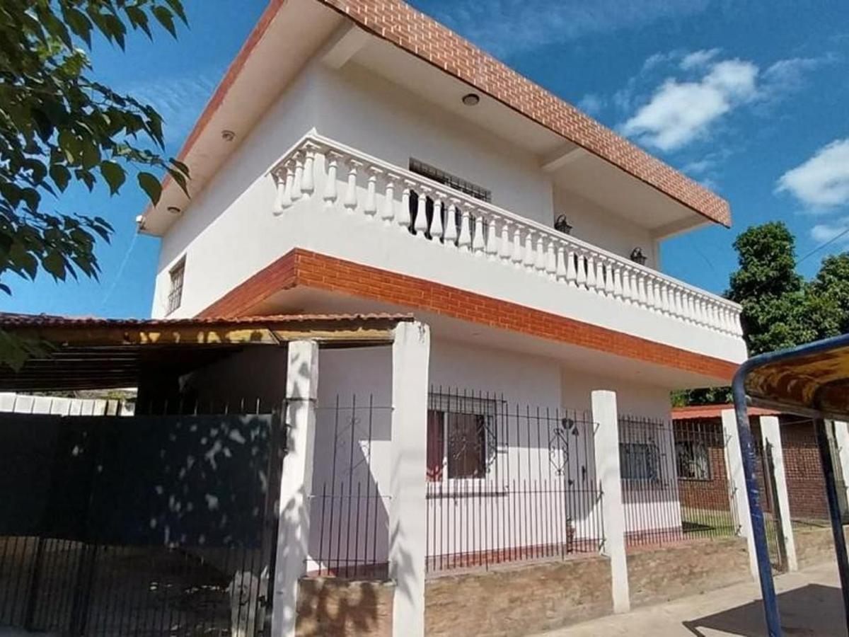 Foto de VENTA EN BLOQUE 2 VIVIENDAS MAS LOCAL - IDEAL INVERSION O FAMILIA, imagen 2