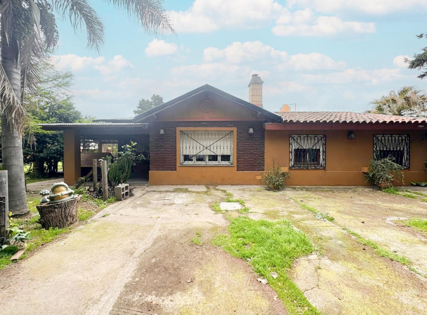 Foto de CASA QUINTA - 4 AMBIENTES - AGUSTIN FERRARI, imagen 2