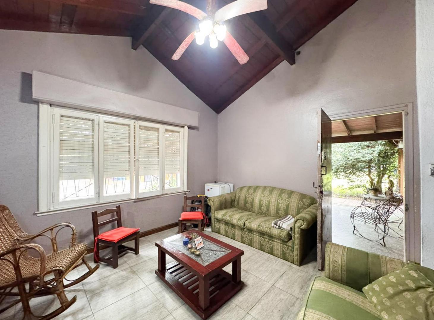 Foto de CASA QUINTA - 4 AMBIENTES - AGUSTIN FERRARI, imagen 3