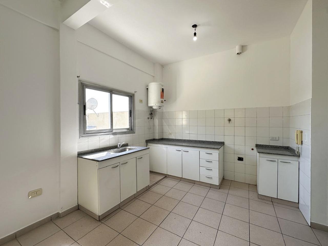 Foto de DEPARTAMENTO - 2 AMBIENTES - MERLO SUR, imagen 3