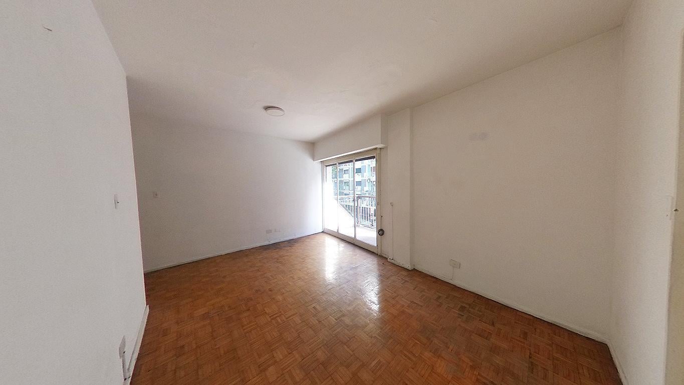 Foto de 2 Ambientes en excelente ubicación - Luminoso y ventilado - Av. Luis, imagen 4
