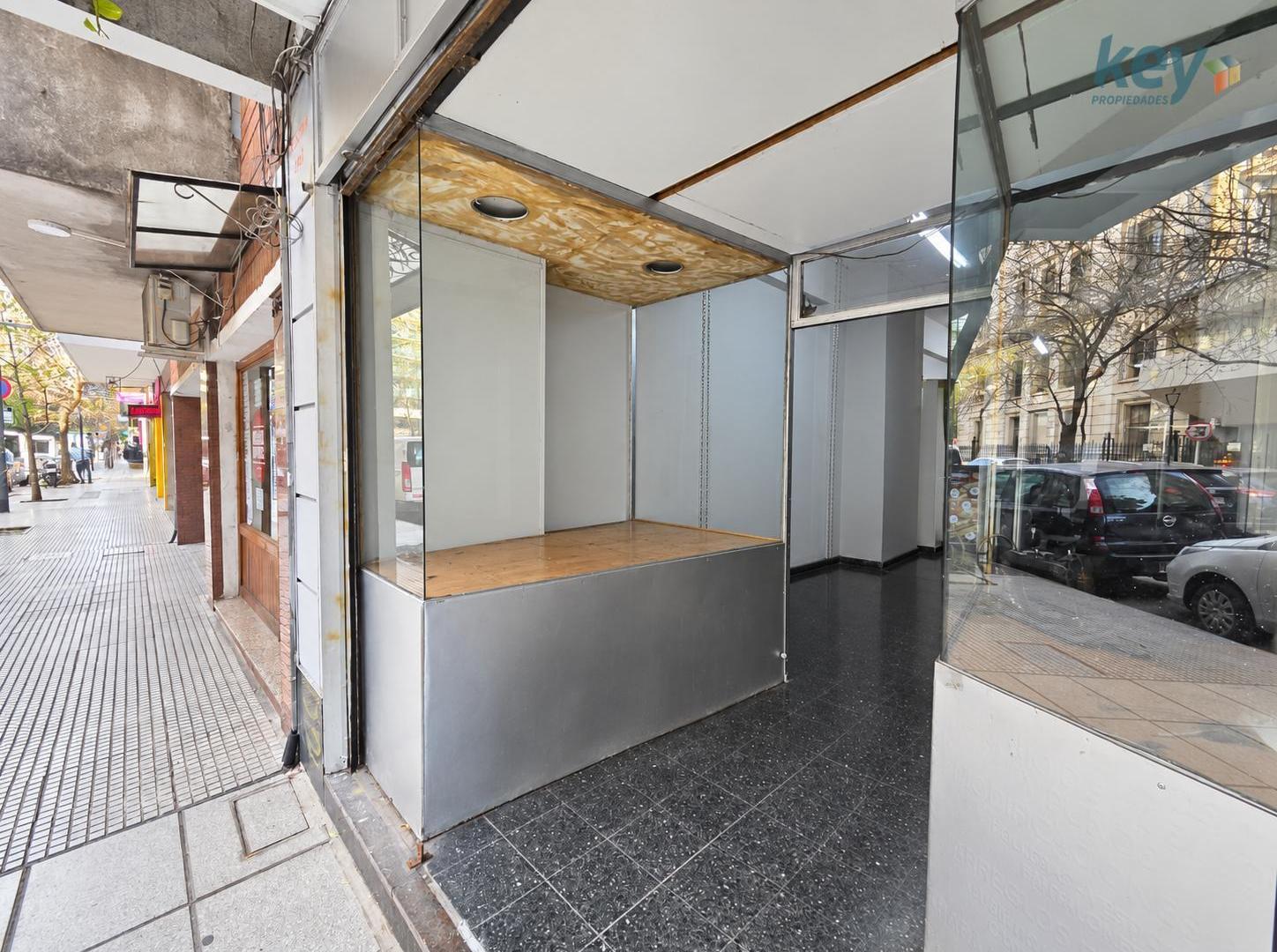 Foto de Local comercial en excelente ubicación - Recoleta., imagen 4