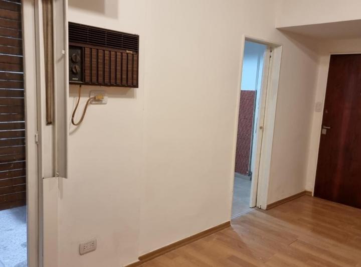 1 ambiente con patio Yerbal al 1000 CABALLITO 1