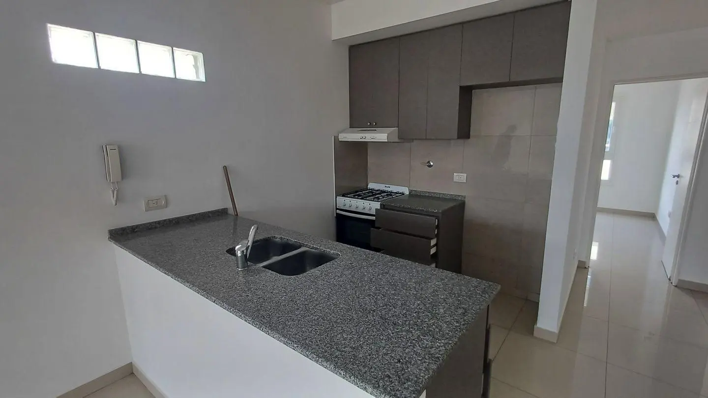 Departamento 3 ambientes. | Velez sarfield al 700 4