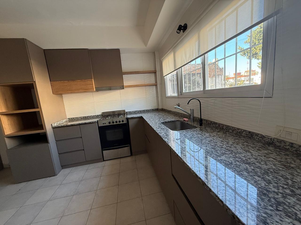 Foto de Casa 3 ambientes. | BERMUDEZ al 3400, imagen 2