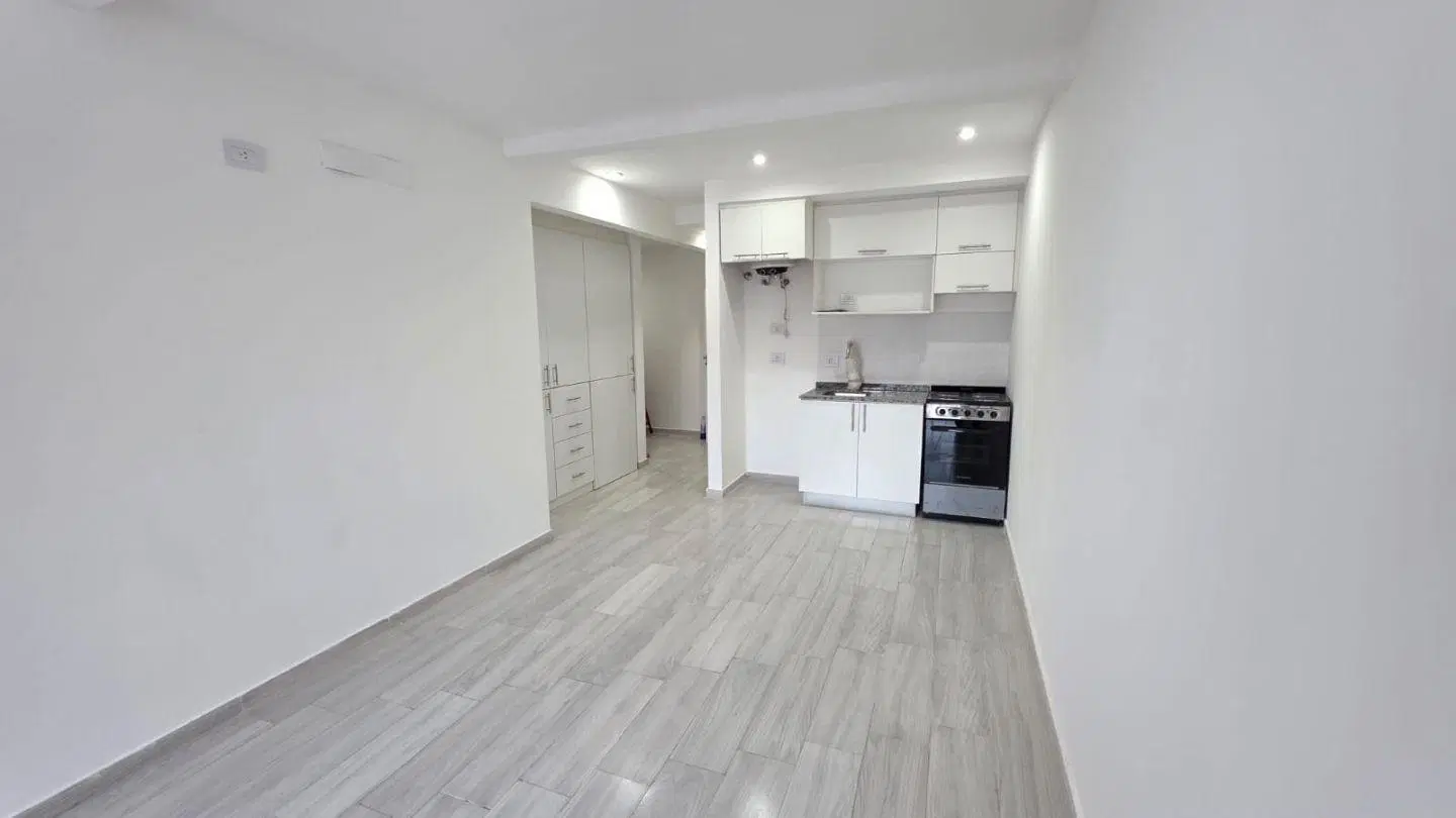 Departamento monoambiente. | SAN JOSE al 1700 1