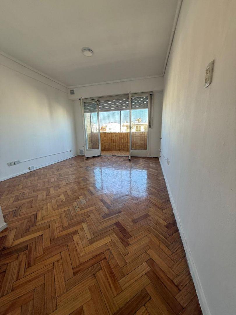 Foto de Departamento 3 ambientes. | Rivadavia al 5500, imagen 1