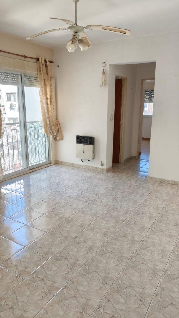 Foto de Departamento 2 ambientes. | AV AVELLANEDA al 3900, imagen 1