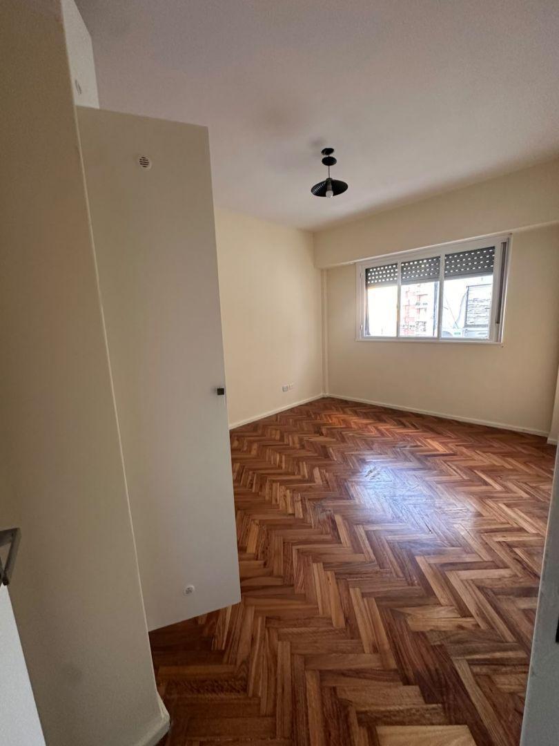 Foto de Departamento 2 ambientes. | AV RIVADAVIA al 3900, imagen 2
