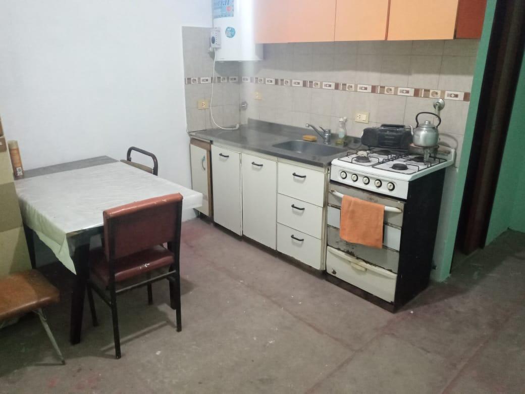 Casa 2 amb - Barrio Peruzzotti - 300 m2 parque - A mts de la Ruta 28