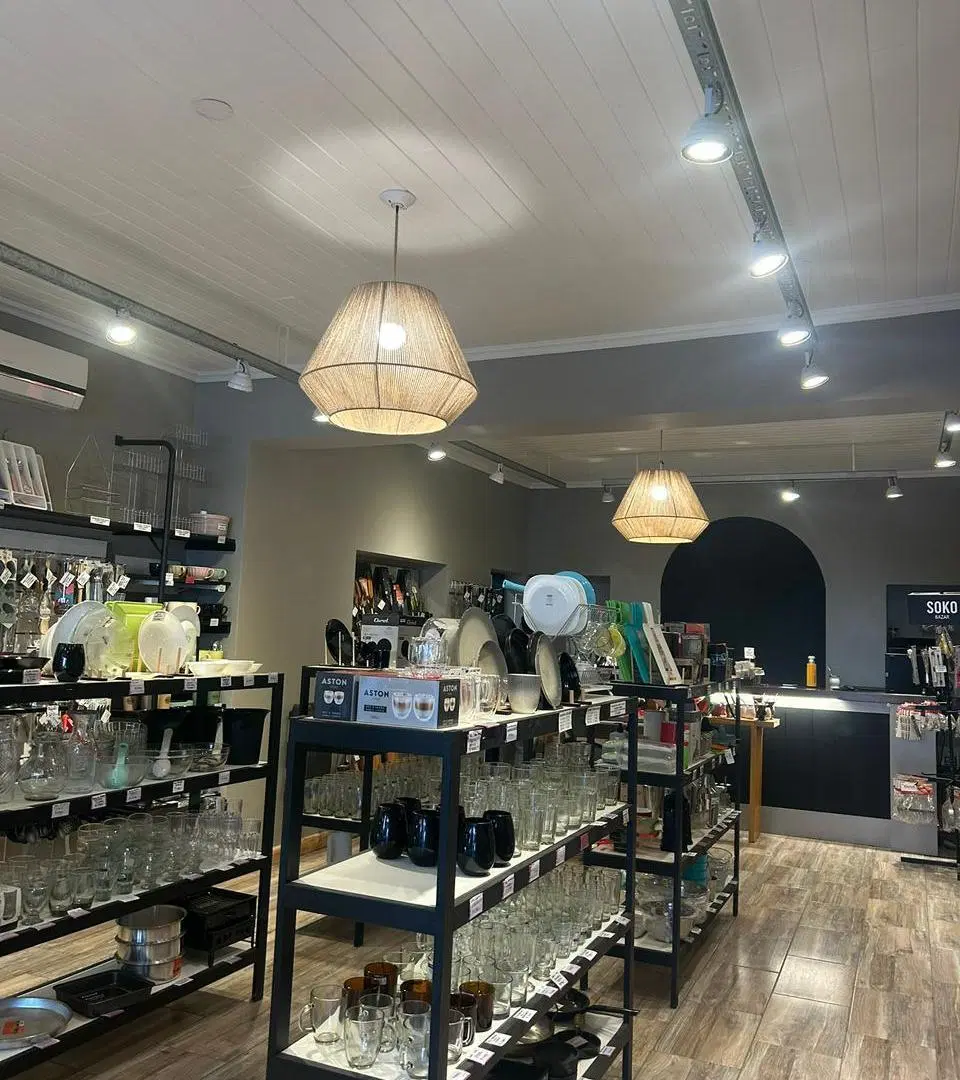 Local Comercial con Depósito y Departamento – Excelente Ubicación 2