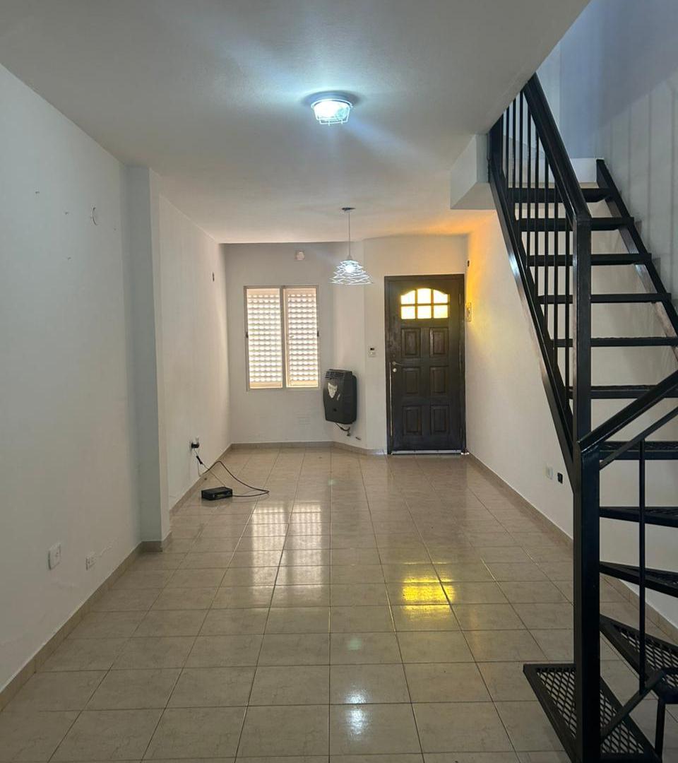 Departamento en Alquiler – Excelente Ubicación