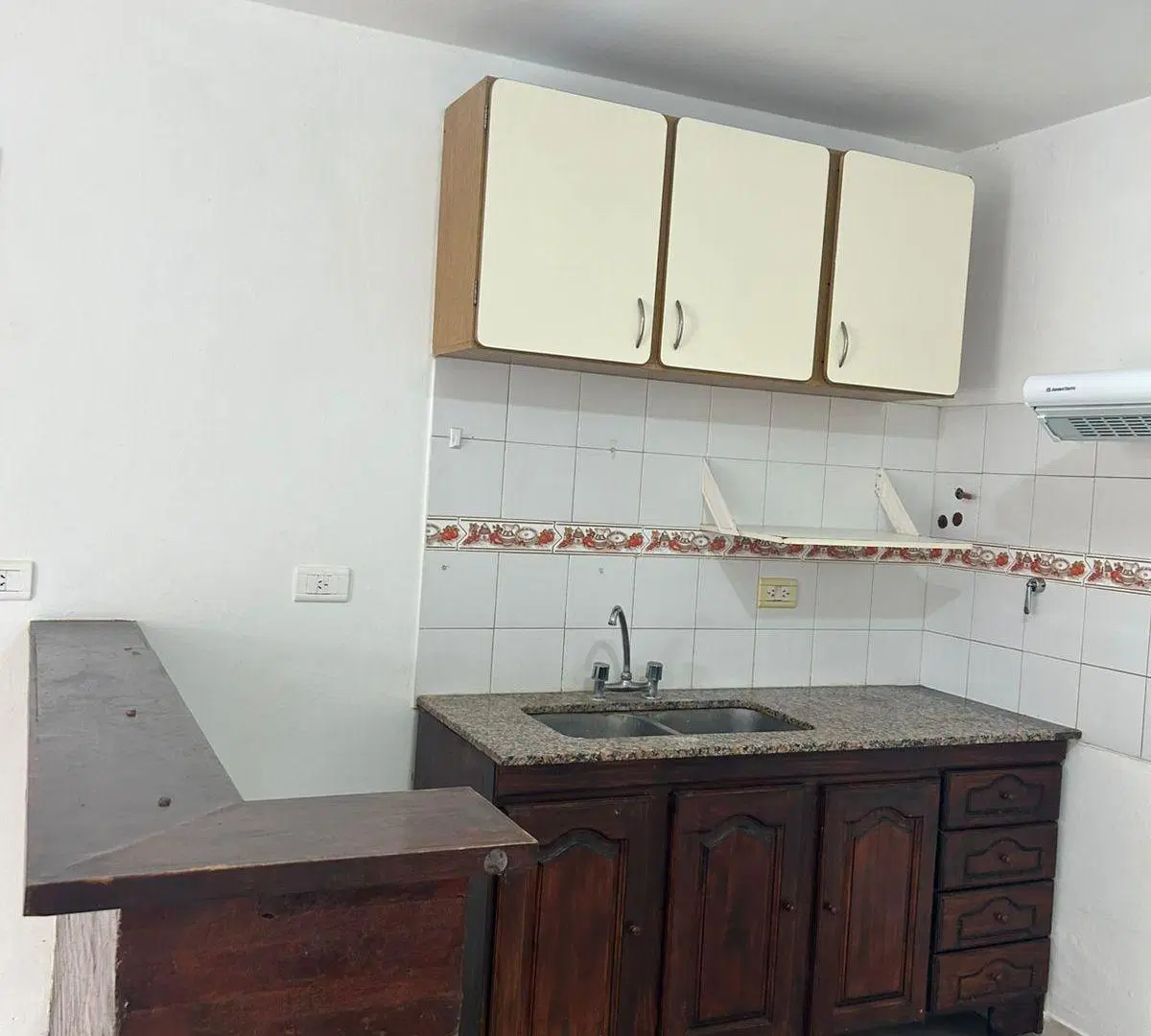 Departamento en Alquiler – Condominio en Goleta Sarandí, Villa Verde 4