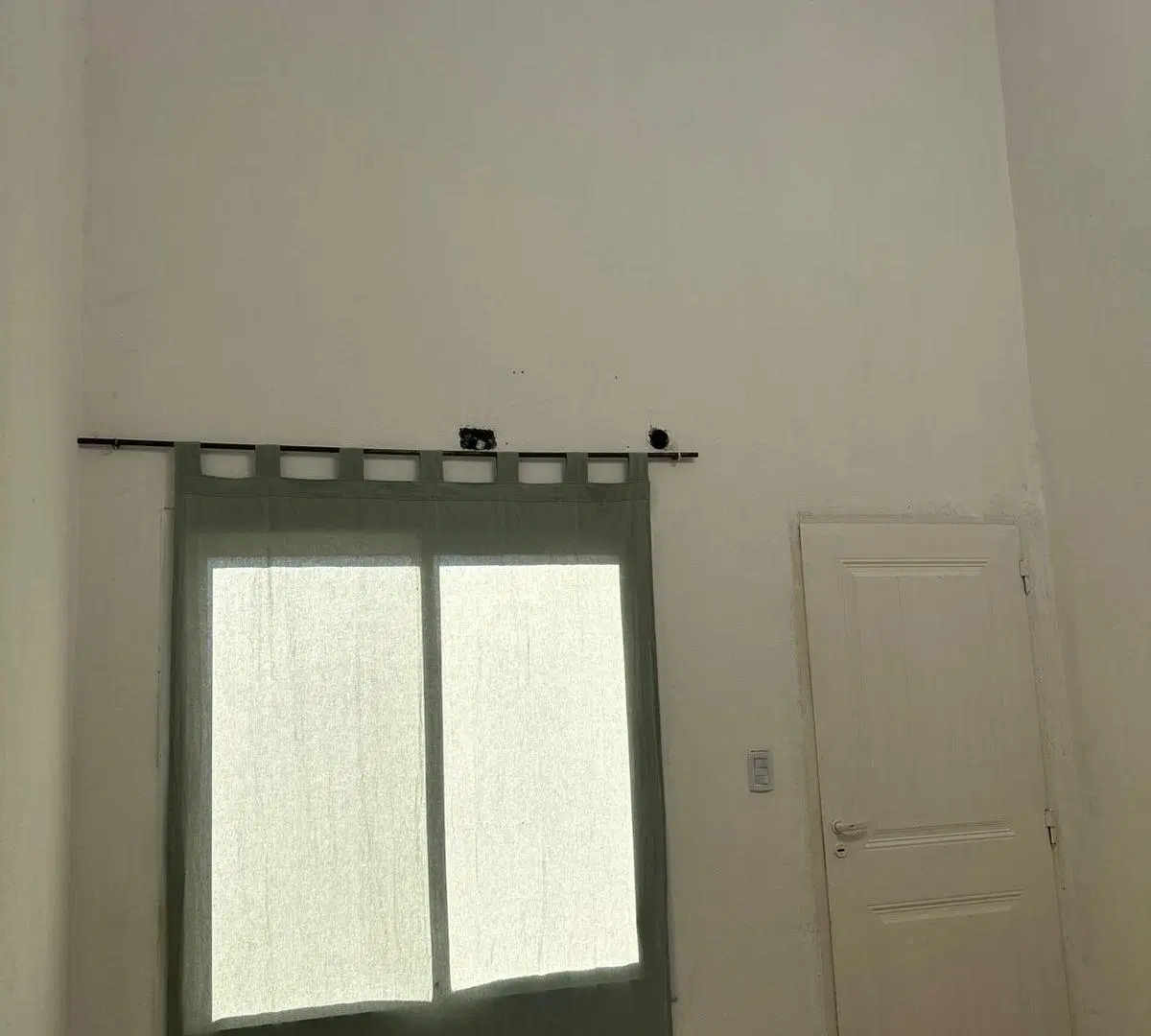 ALQUILER – LOFT EN SEGUNDO PISO – NUEVO DEL VISO 1