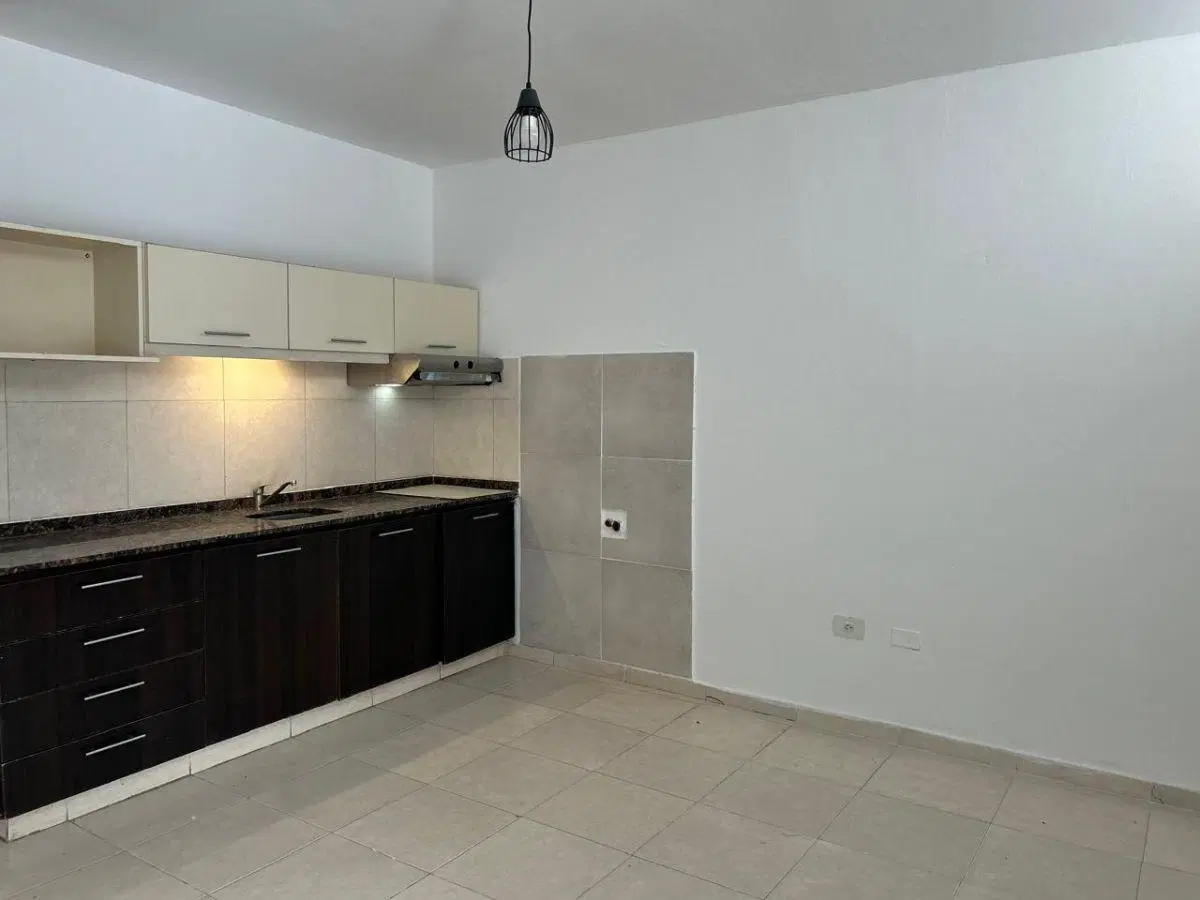 DEPARTAMENTO 2 AMBIENTES EN ALQUILER – SAN LUIS 208, PILAR 4