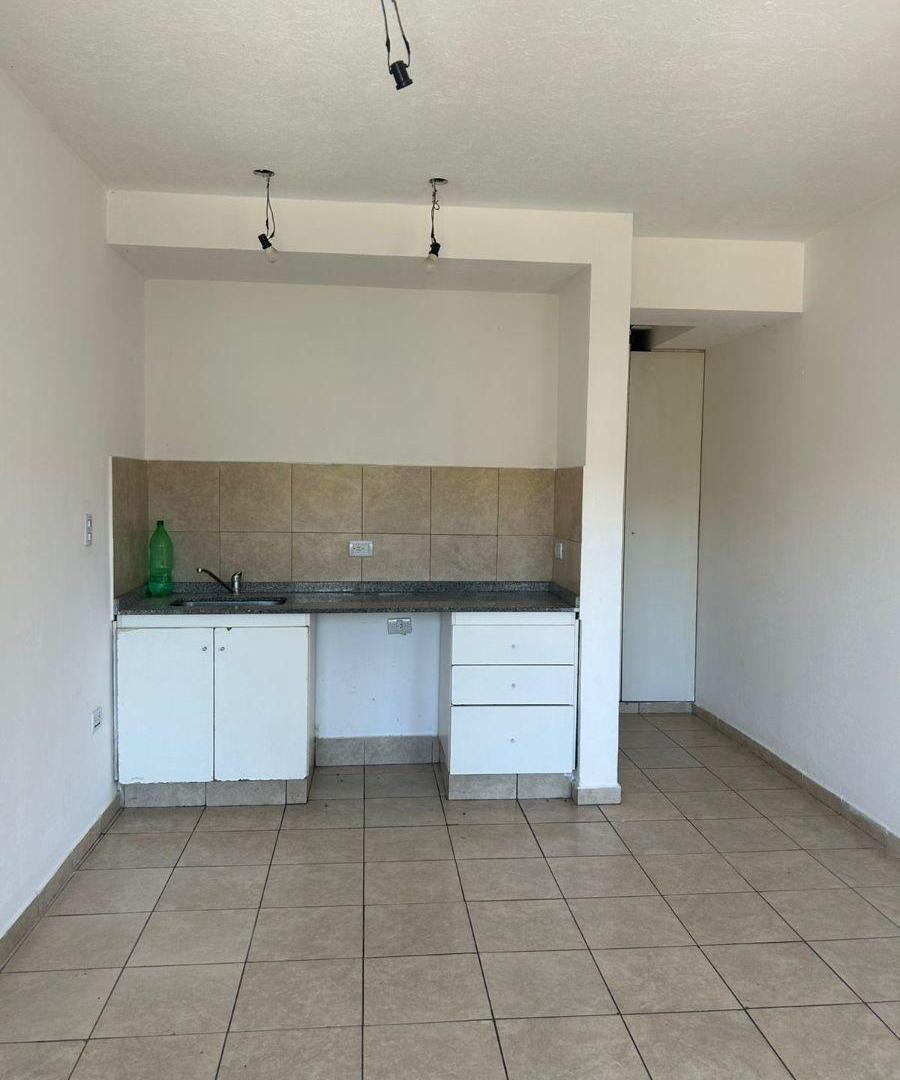 Foto de Monoambiente en Venta con Cochera–Excelente Inversión a Metros de Ruta, imagen 5
